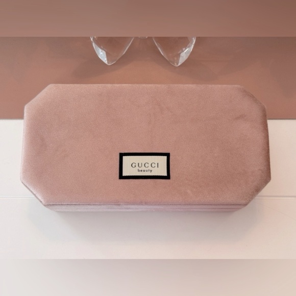 Gucci Accessories - LAST 1 Gucci Bamboo Pink Velvet Jewelry Box